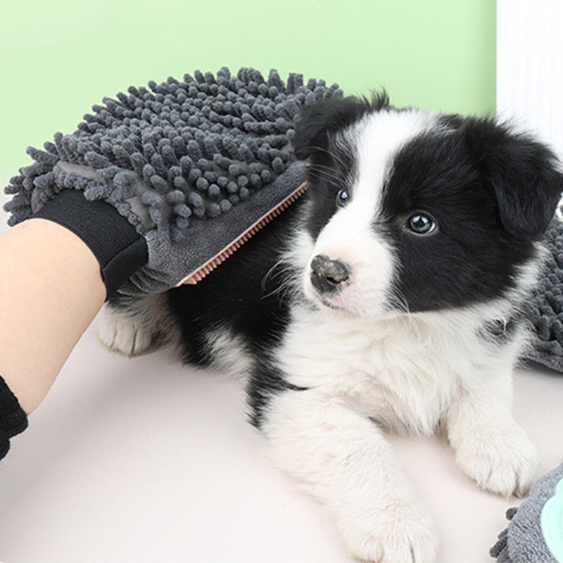 Transform Your Pet's Grooming Experience with the 2-in-1 Grooming Glove